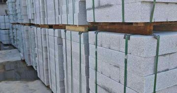 咸宁芝麻白路牙石，路侧石