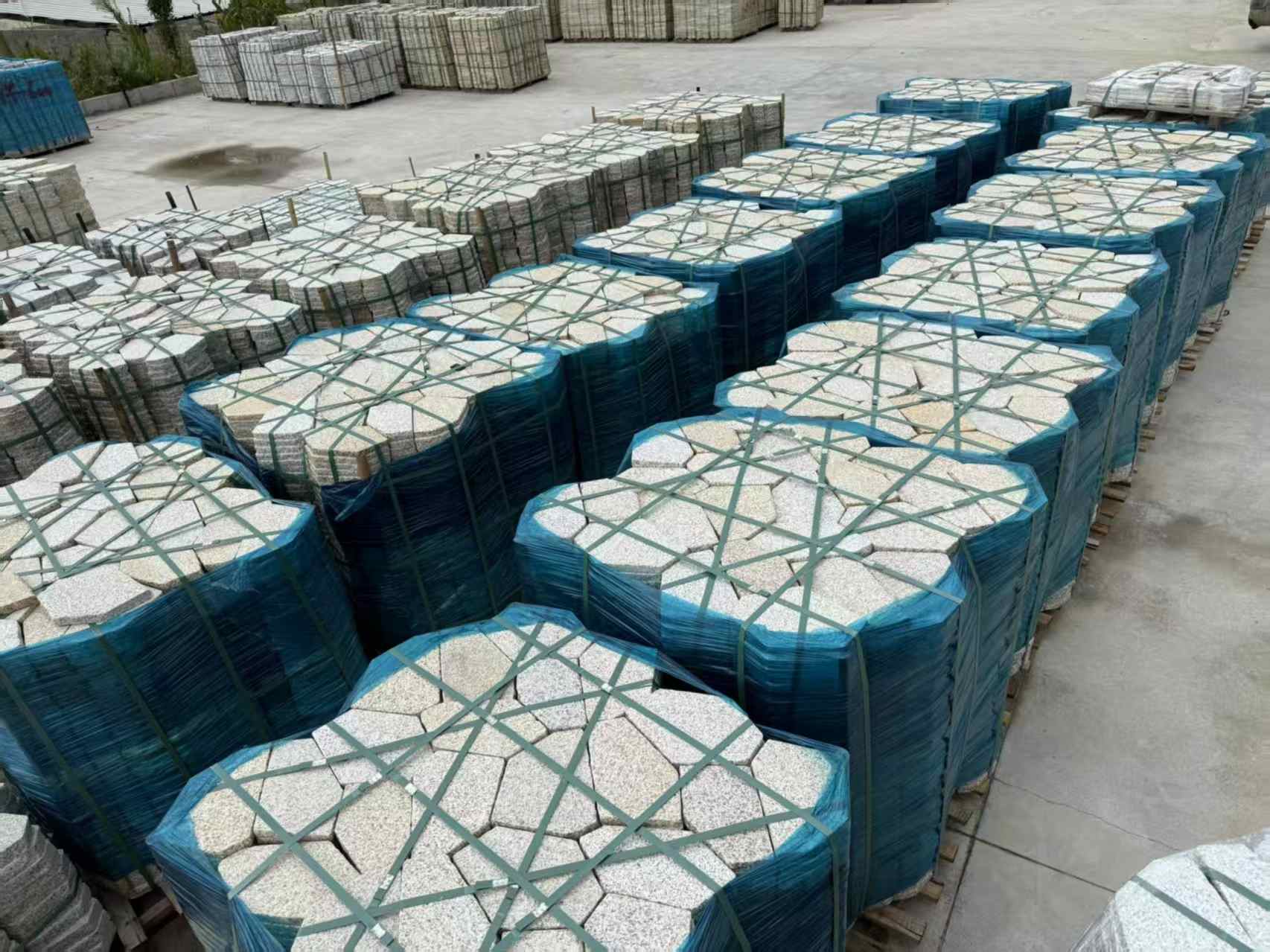 咸宁黄金麻冰裂纹 碎拼