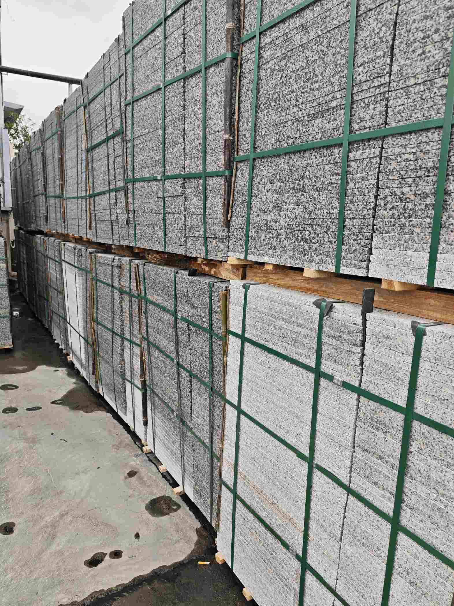 咸宁芙蓉白地铺石，石材地铺石