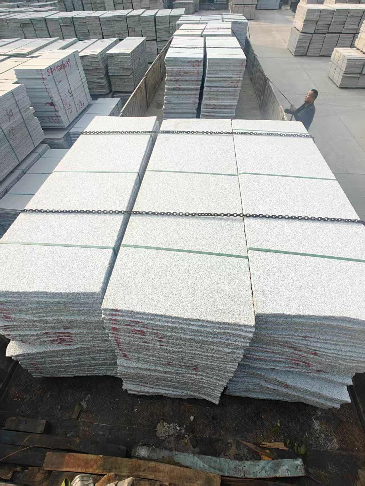 咸宁芝麻白毛板，石材毛板