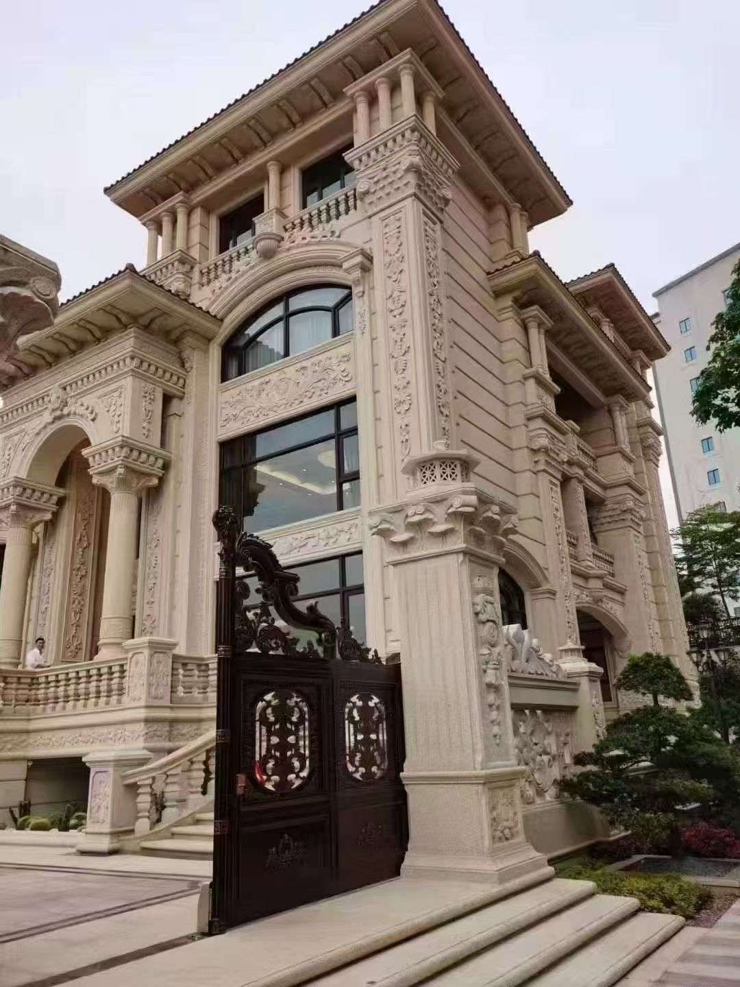 咸宁黄金麻别墅外墙异形定制