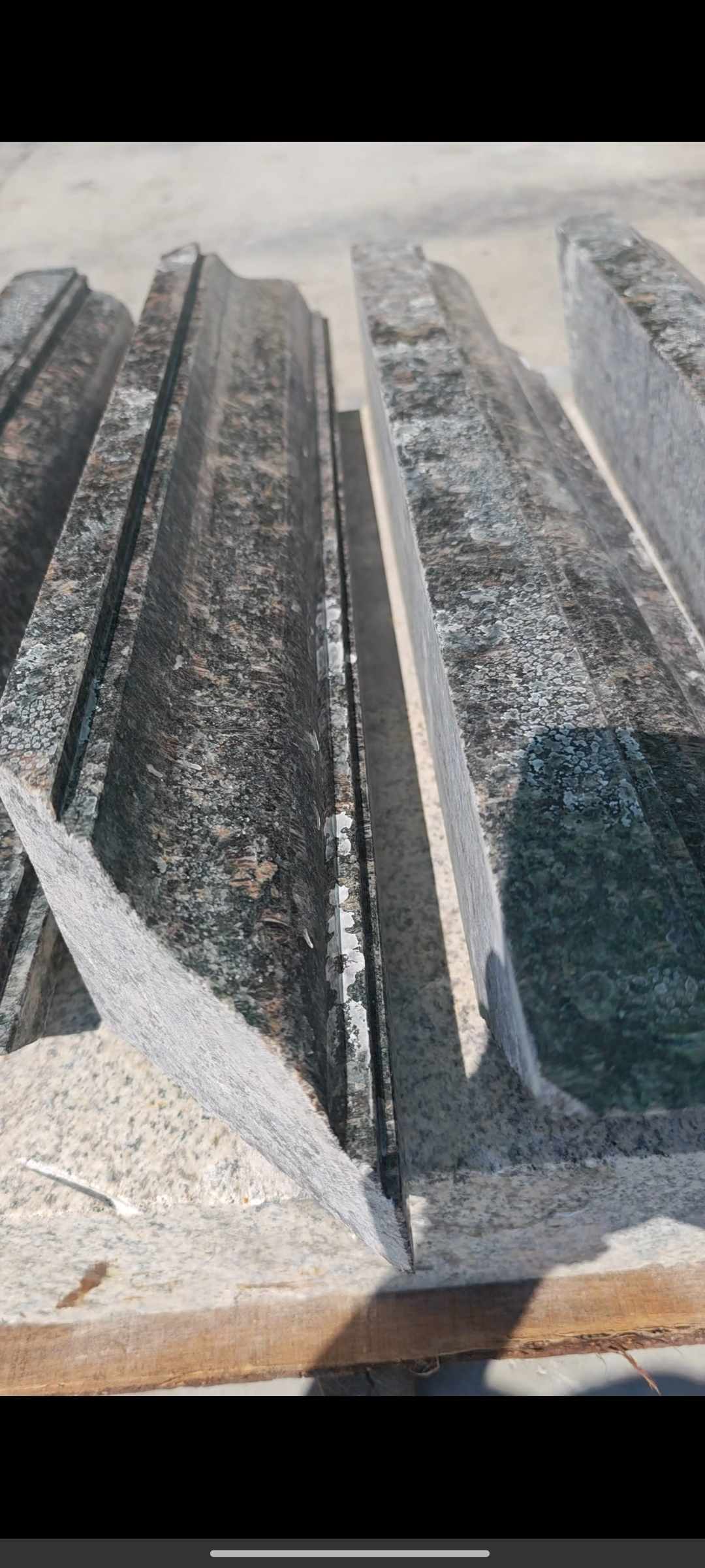 咸宁英国棕别墅线条