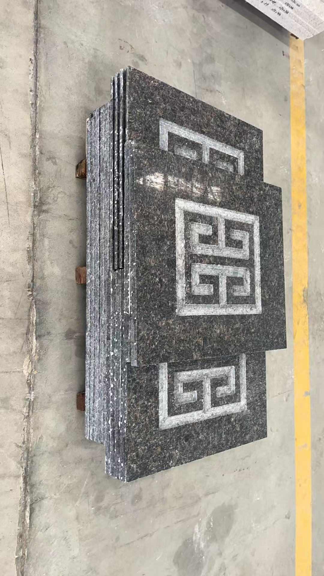 咸宁英国棕回纹雕刻版