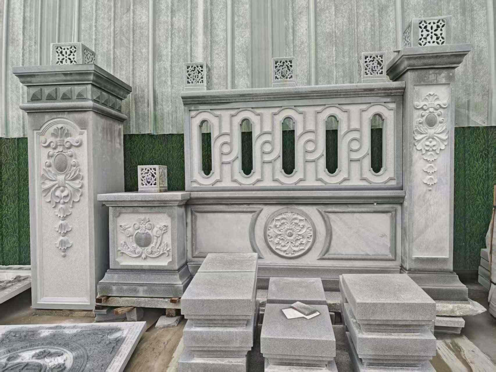 咸宁芝麻灰异形别墅门头